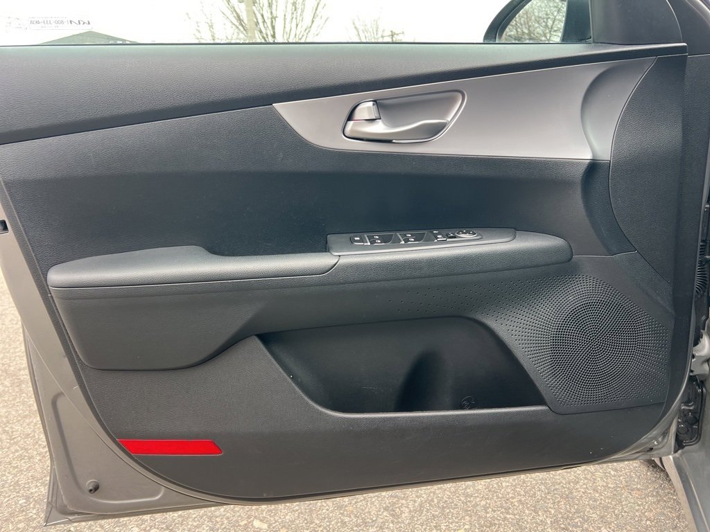 Certified 2023 Kia Forte LXS w/ LXS Technology Package image 10