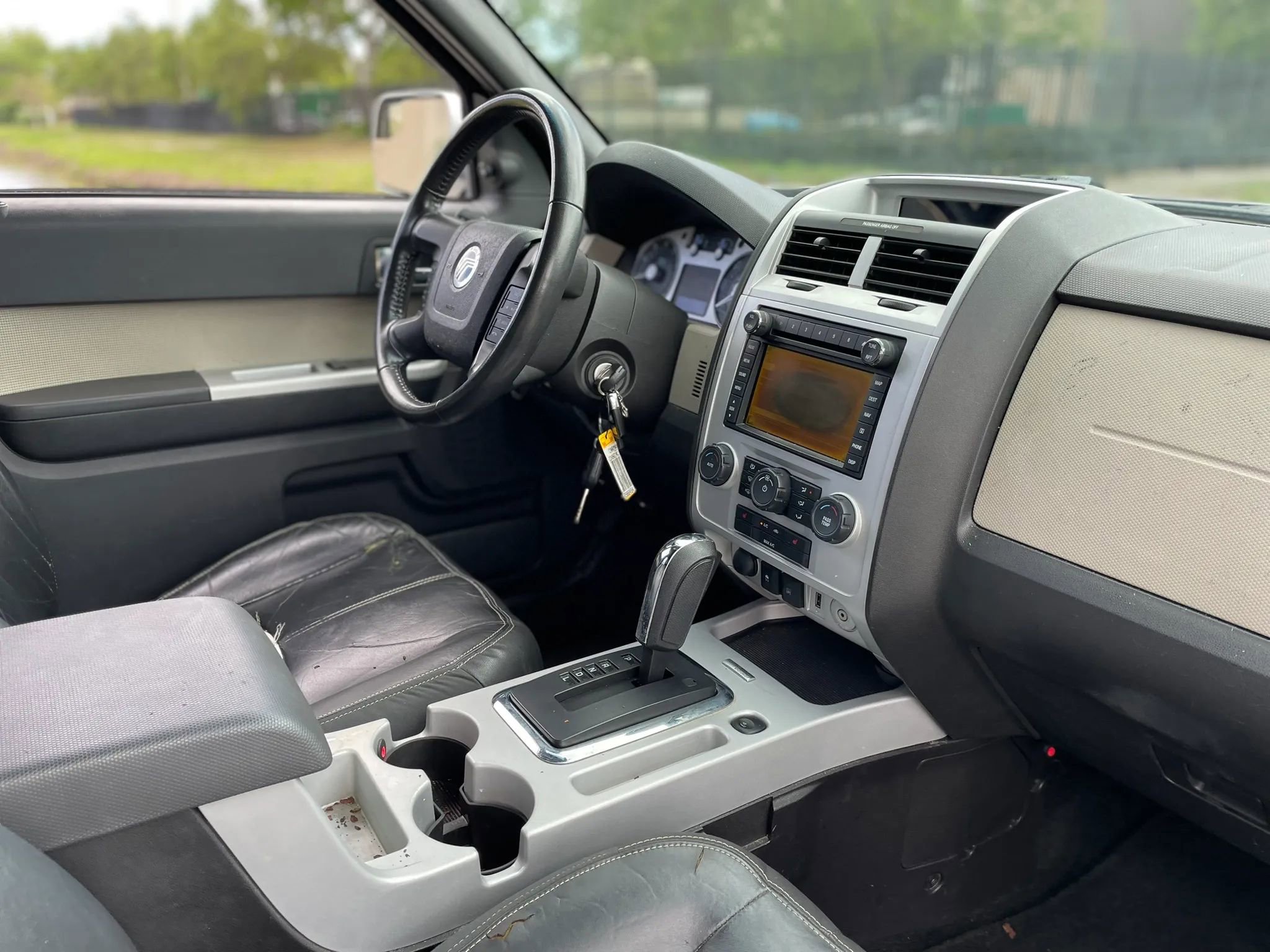 Used 2010 Mercury Mariner Premier AWD/4WD image 23