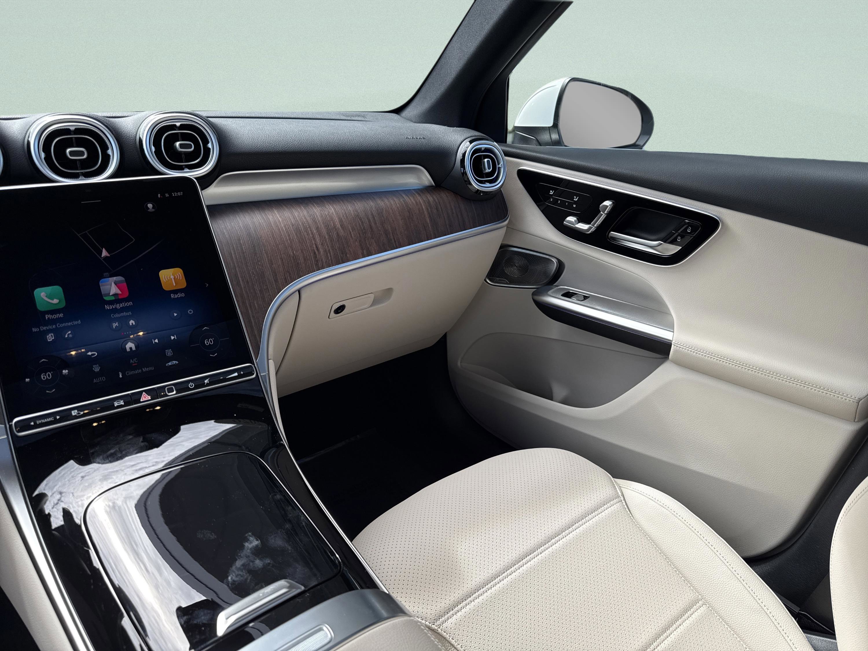 Certified 2026 Mercedes-Benz GLC 300 GLC 300 image 32