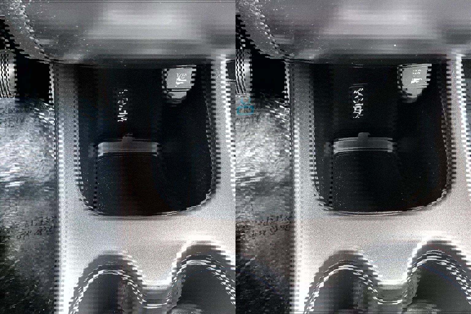 Used 2018 Dodge Journey SXT w/ Connectivity Group image 16