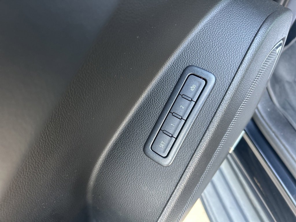 Used 2019 Chevrolet Tahoe Premier image 19