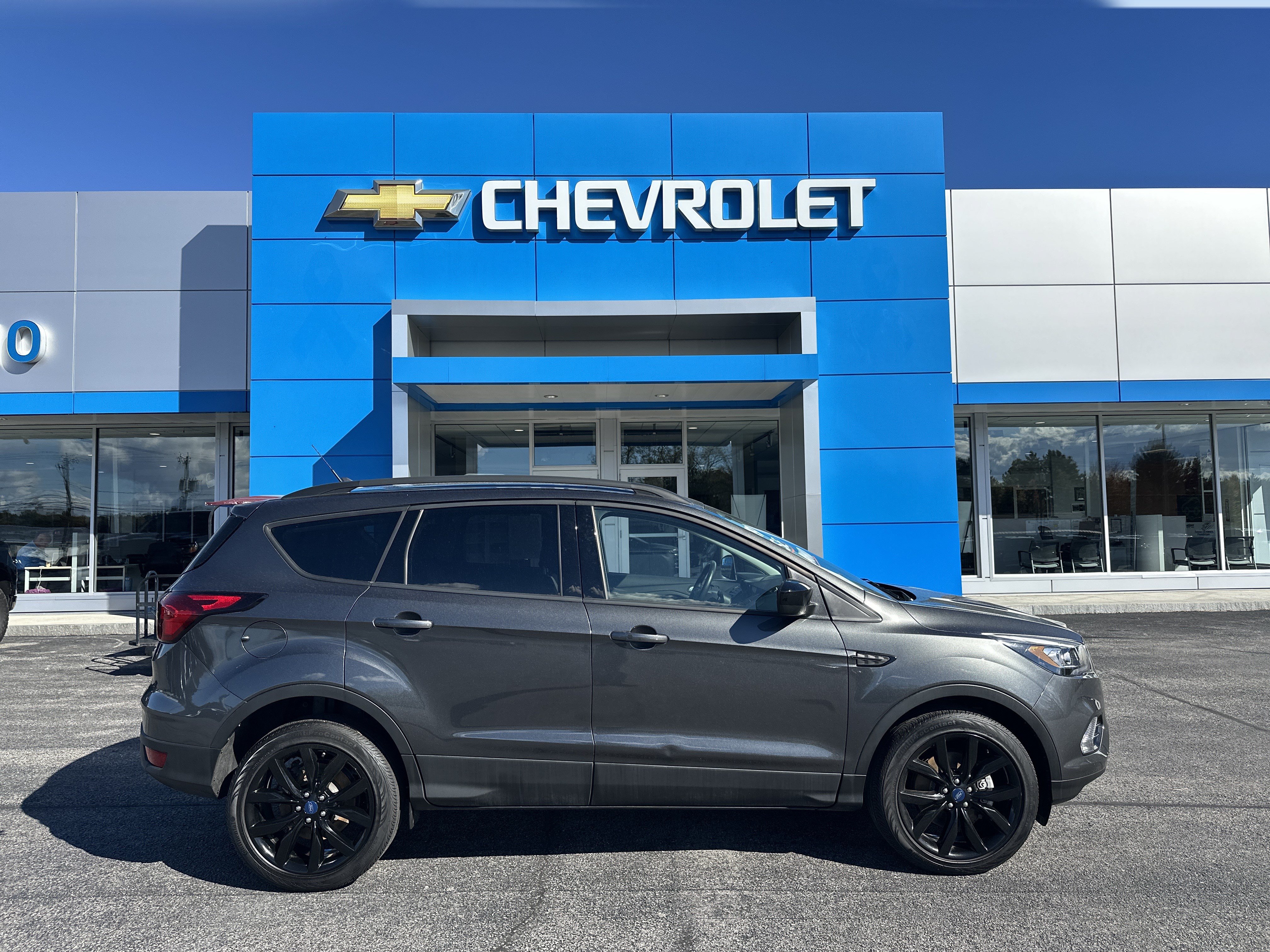 Used 2019 Ford Escape SE