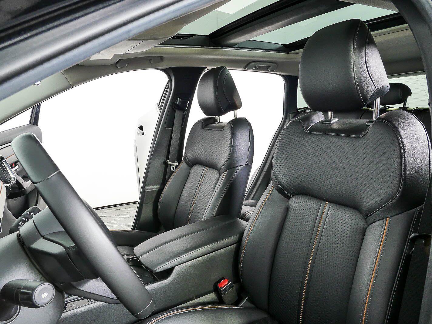 Used 2024 MAZDA CX-50 AWD 2.5 S w/ Premium Plus Pkg image 5
