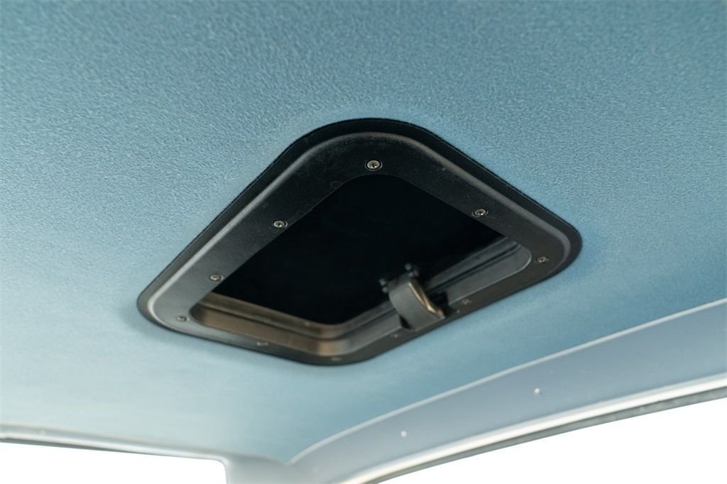 Used 1988 Dodge Ramcharger 4WD image 42