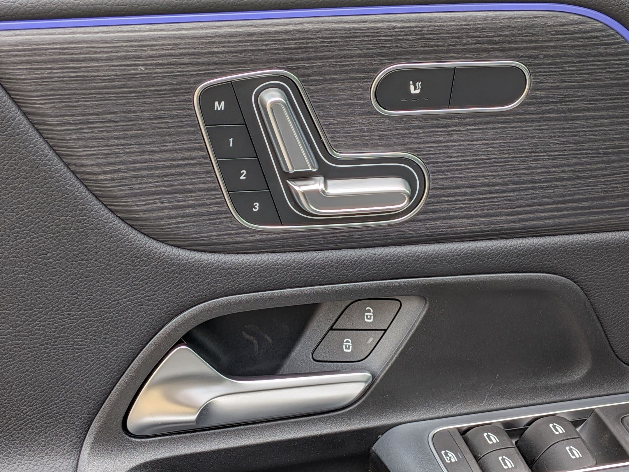 Certified 2026 Mercedes-Benz GLB 250 4MATIC image 15