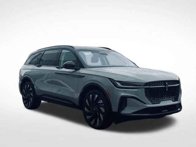 New 2026 Lincoln Nautilus Reserve w/ Jet Appearance Package image 4