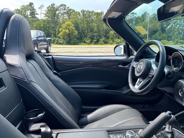 Used 2024 MAZDA MX-5 Miata Grand Touring w/ Weather Package RWD image 22