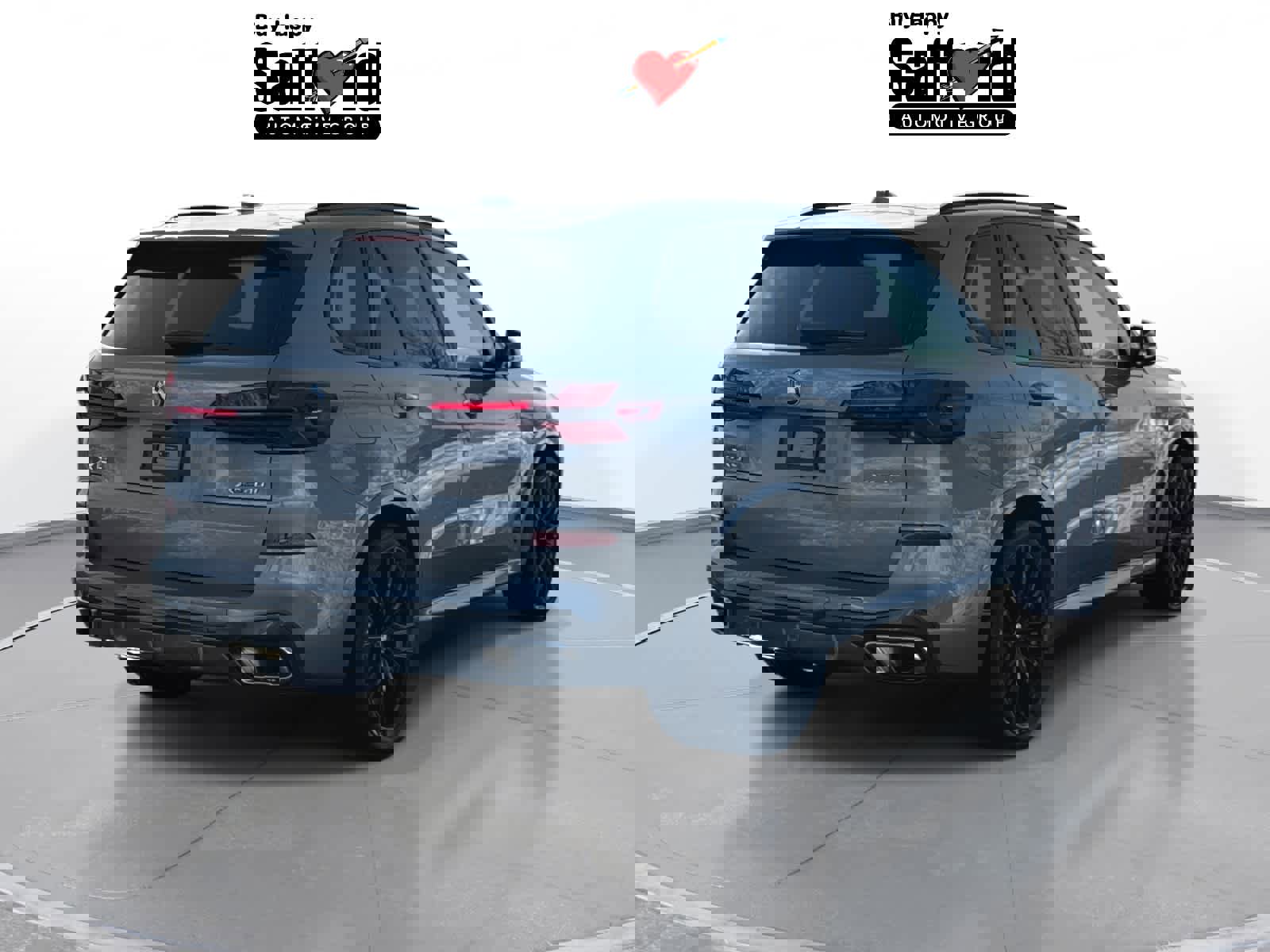 Used 2024 BMW X5 xDrive40i w/ M Sport Package image 8