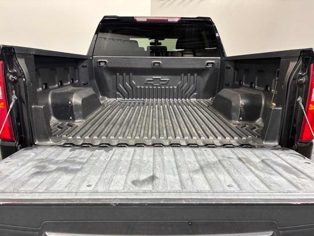 Used 2019 Chevrolet Silverado 1500 LT Trail Boss w/ Convenience Package AWD/4WD image 24