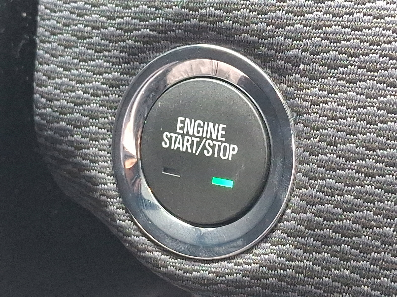 Used 2018 Chevrolet Cruze LT w/ Sun And Sound Package image 23