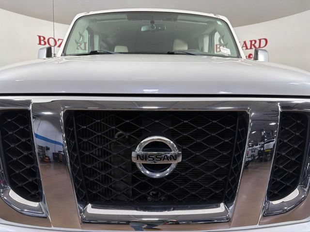 Used 2017 Nissan NV 3500 SL RWD image 5