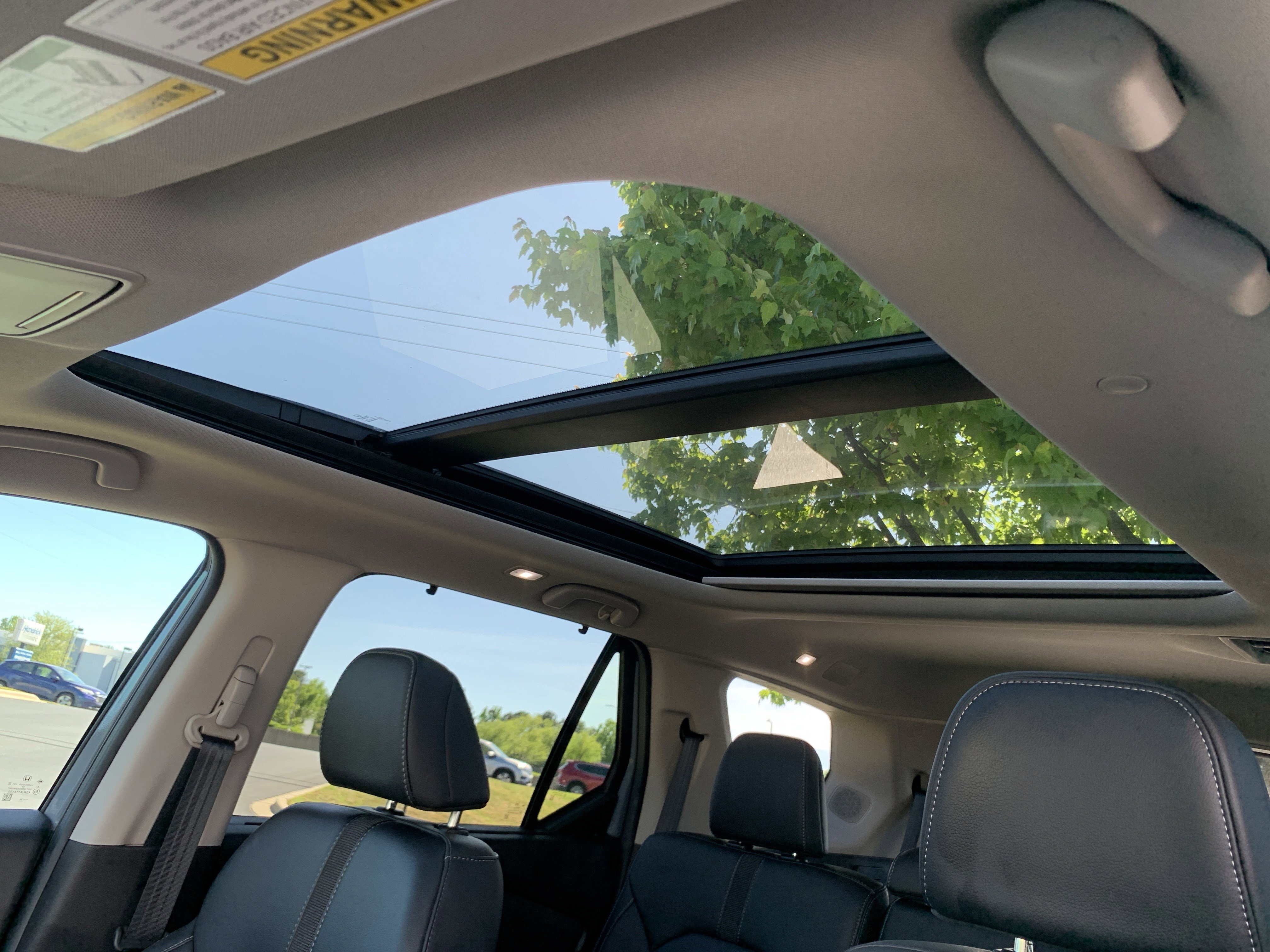 Used 2025 Honda Pilot Touring image 28