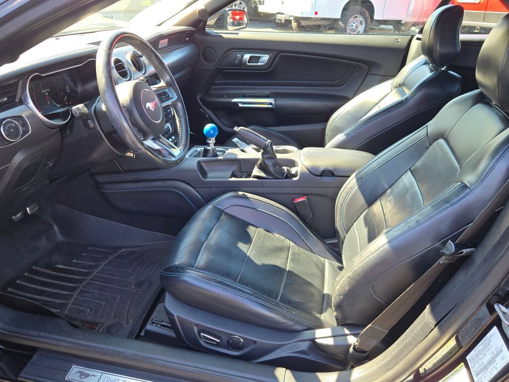 Used 2019 Ford Mustang GT Premium w/ Equipment Group 401A RWD image 20