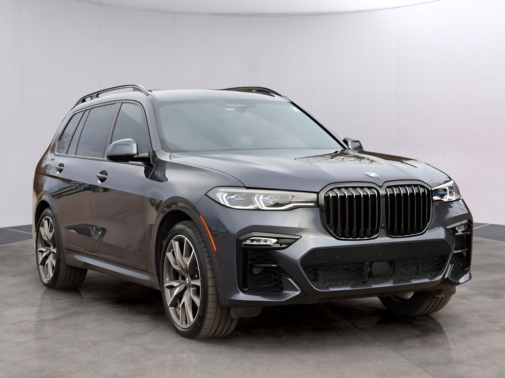 Used 2022 BMW X7 M50i w/ Dynamic Handling Package AWD/4WD image 3