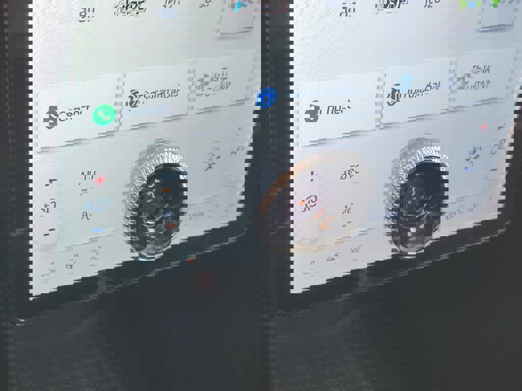 Used 2025 Ford Mustang Mach-E Select w/ Comfort Package Lite RWD image 23