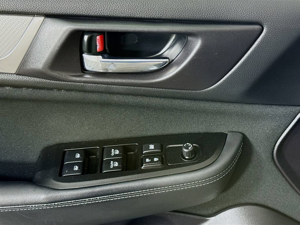 Used 2017 Subaru Legacy 2.5i Premium AWD/4WD image 22