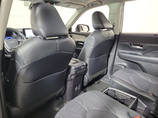 Certified 2026 Toyota Grand Highlander AWD image 11