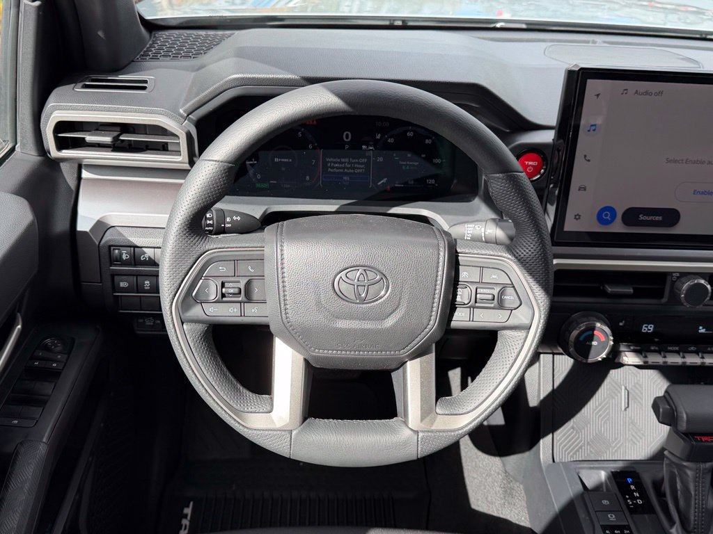 Certified 2025 Toyota Tacoma TRD Off-Road AWD/4WD image 23