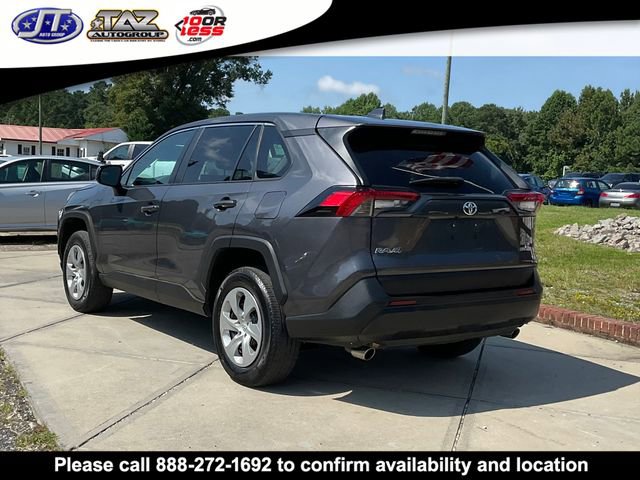 Used 2022 Toyota RAV4 LE image 5
