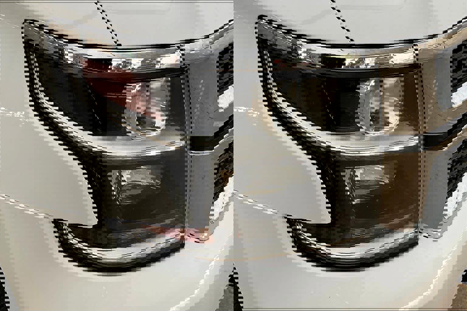 Used 2018 Chevrolet Suburban LT image 27