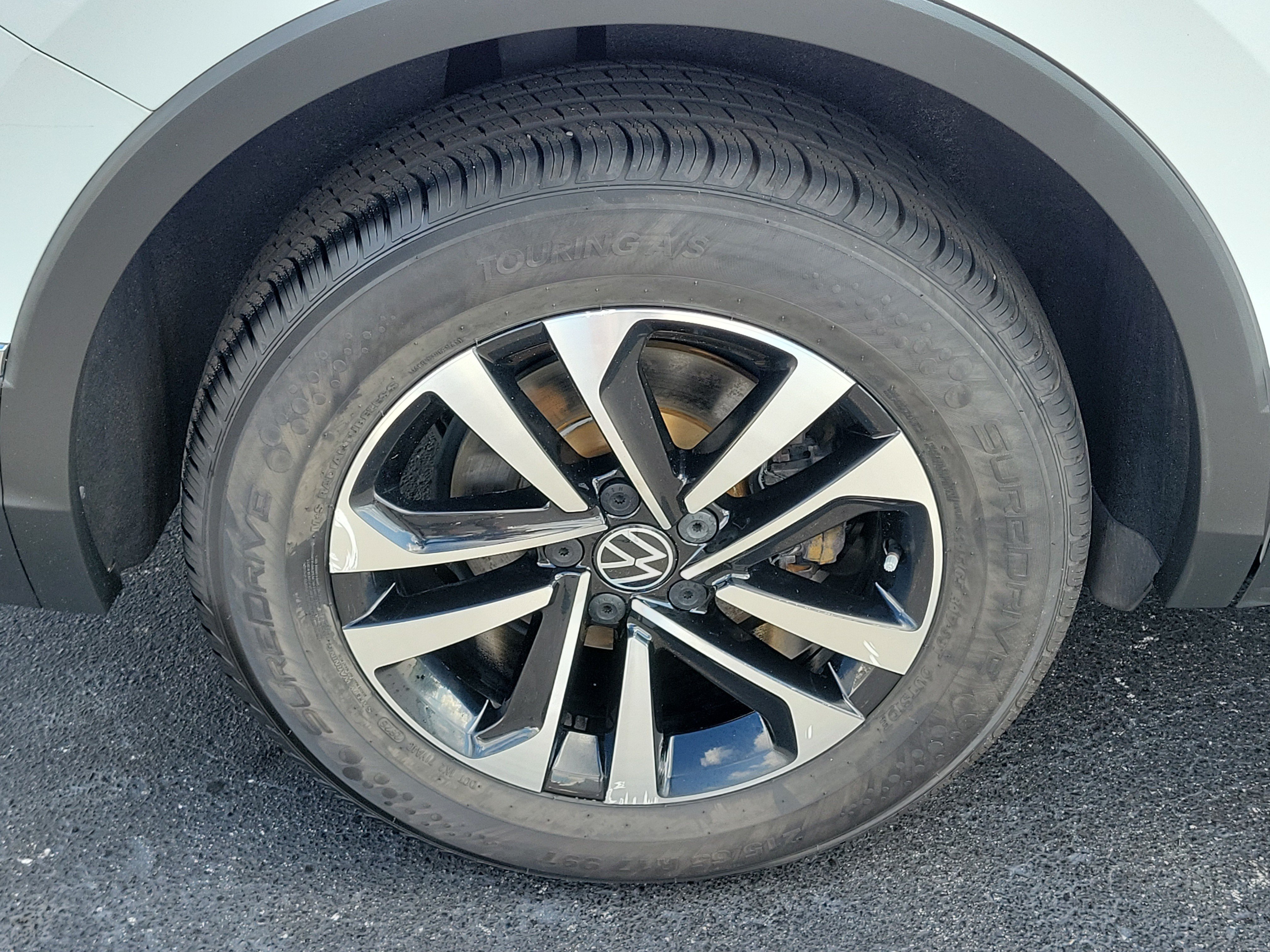 Used 2022 Volkswagen Tiguan S w/ IQ.Drive Package FWD image 6