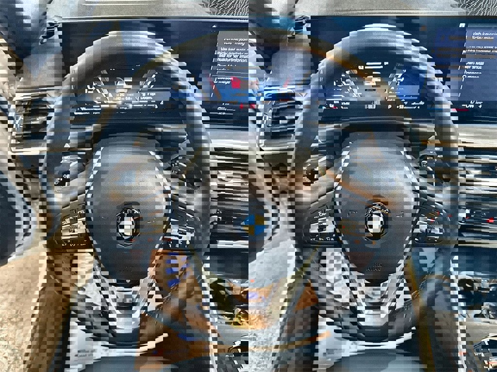 Used 2024 BMW 330i xDrive 330i xDrive Convenience w/ Convenience Package image 17