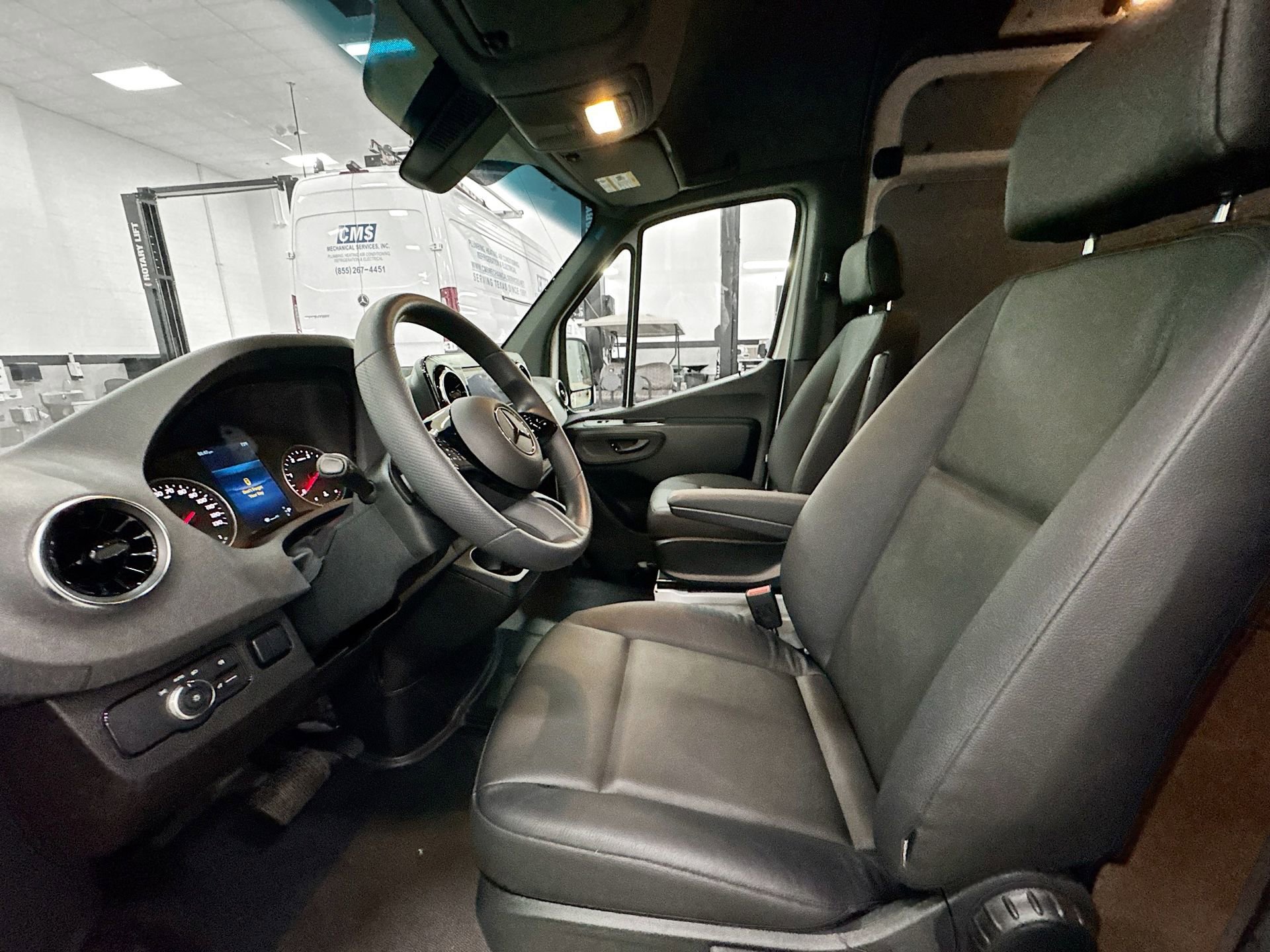 Used 2026 Mercedes-Benz Sprinter 2500 image 21