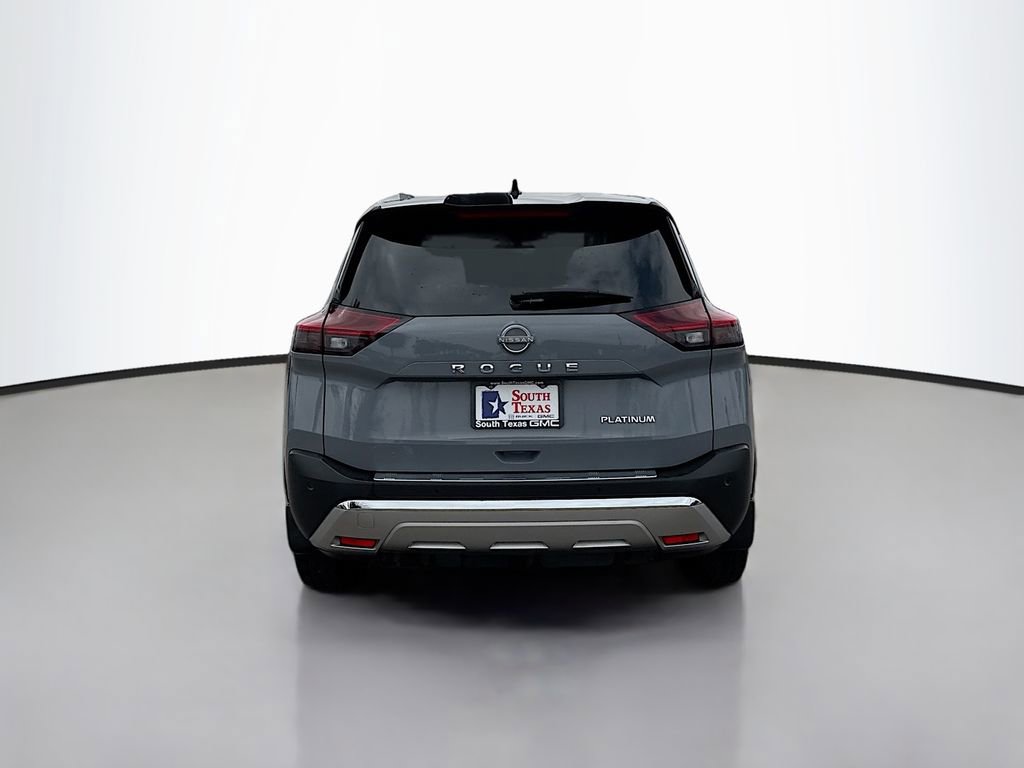 Used 2022 Nissan Rogue Platinum w/ Head-Up Display Package image 6