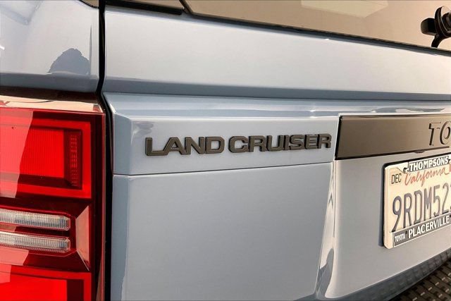 Used 2025 Toyota Land Cruiser w/ Premium Package AWD/4WD image 32