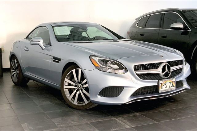 Used 2018 Mercedes-Benz SLC 300 image 2