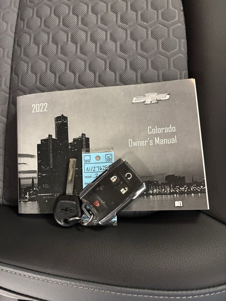 Certified 2022 Chevrolet Colorado Z71 w/ Z71 Midnight Edition image 26