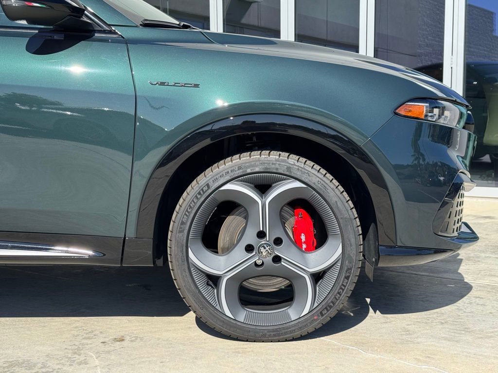 New 2026 Alfa Romeo Tonale Veloce w/ Quick Order Package 23H Volce image 9