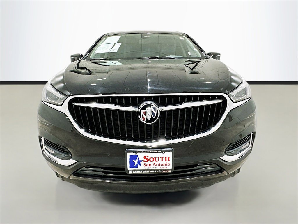 Used 2021 Buick Enclave Premium w/ Sun and Sites Package image 2
