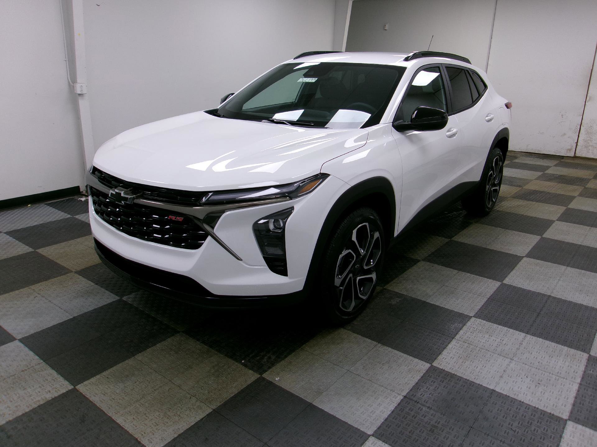 New 2026 Chevrolet Trax RS w/ Driver Confidence Package image 1