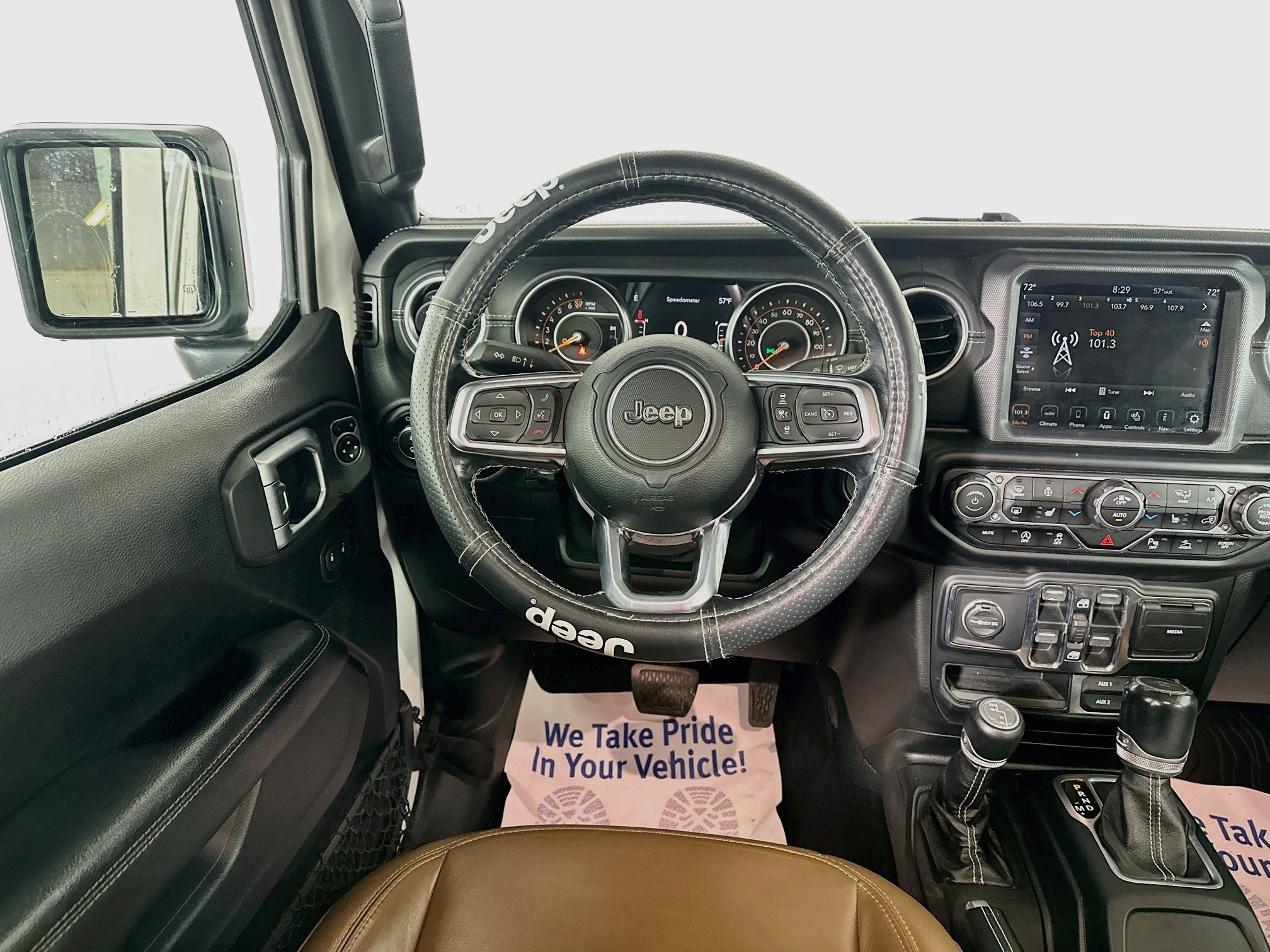 Used 2020 Jeep Gladiator Overland AWD/4WD image 21