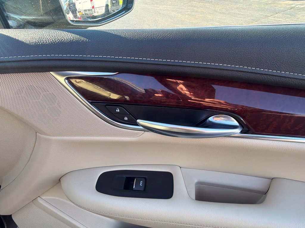 Used 2019 Cadillac XT5 Luxury AWD/4WD image 43