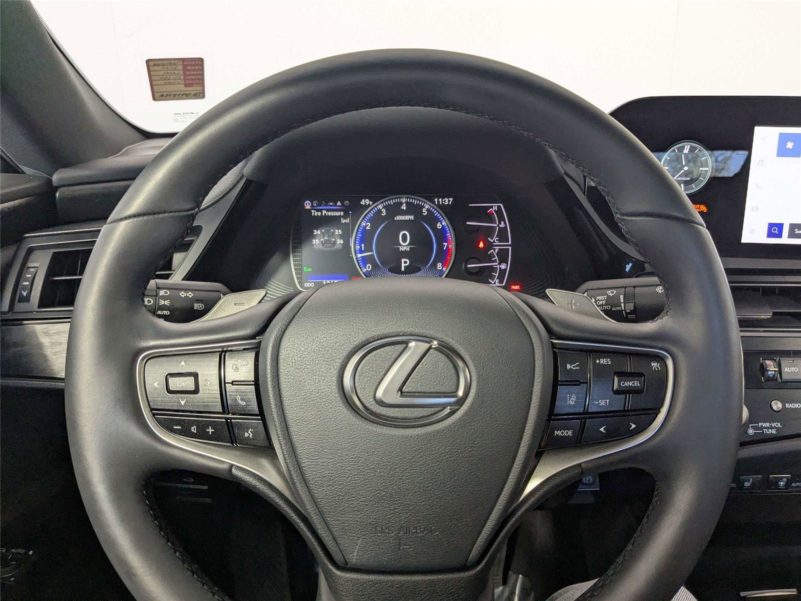 Used 2025 Lexus ES 350 w/ Premium Package FWD image 12
