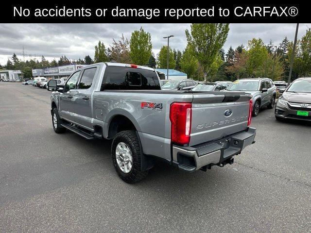 Used 2023 Ford F250 XLT w/ FX4 Off-Road Package AWD/4WD image 5