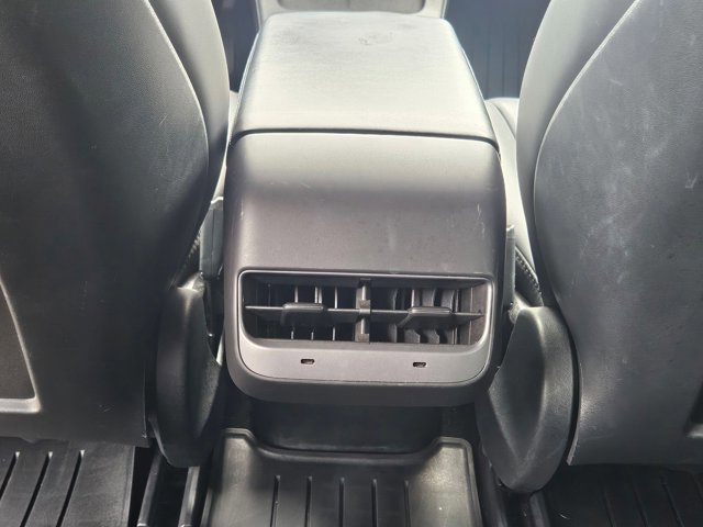Used 2022 Tesla Model 3 Long Range AWD/4WD image 14