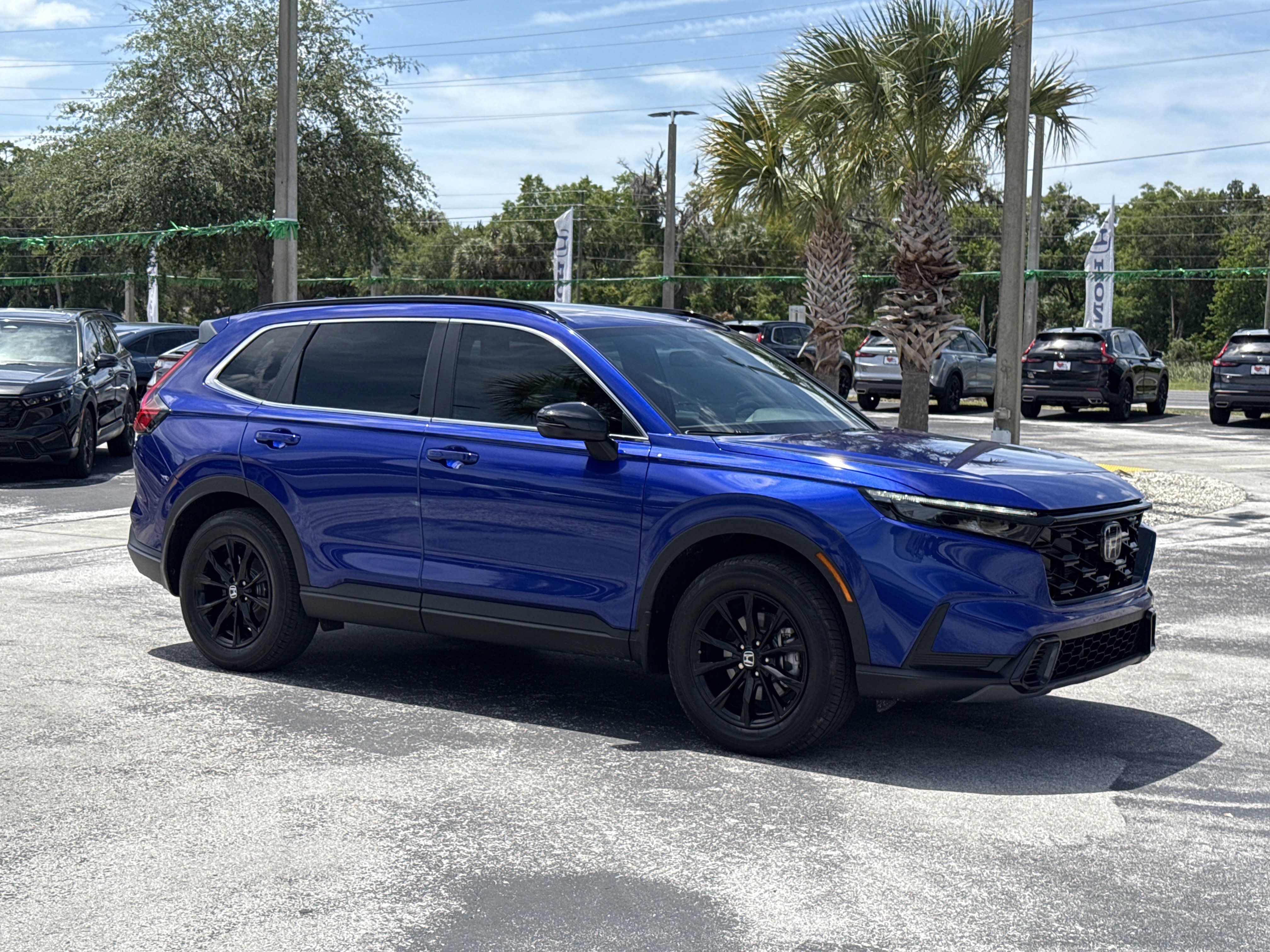 Certified 2025 Honda CR-V Sport image 5