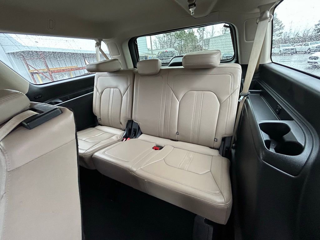 Used 2024 Ford Expedition Max Limited image 20
