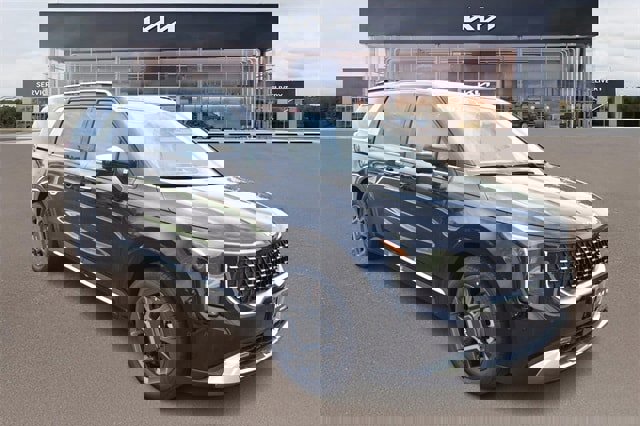 New 2026 Kia Carnival SX