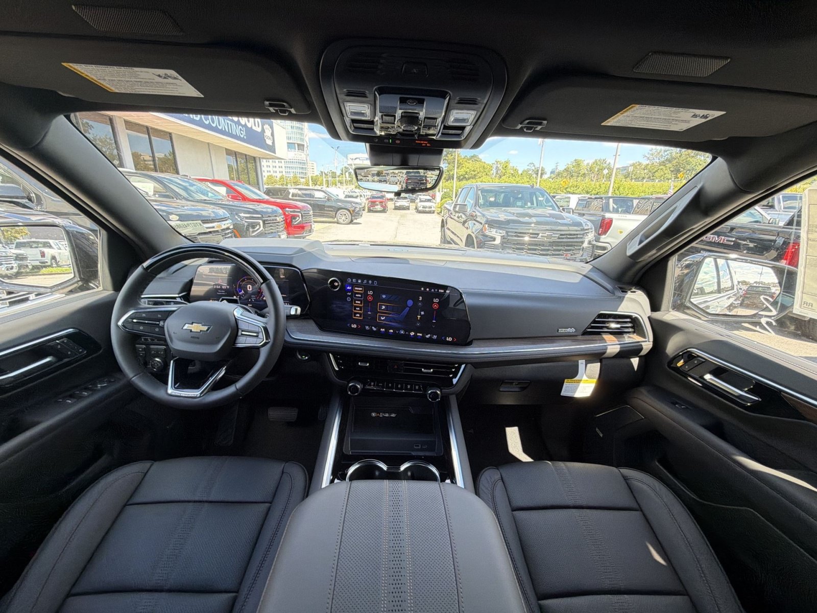 New 2026 Chevrolet Suburban High Country AWD/4WD image 23
