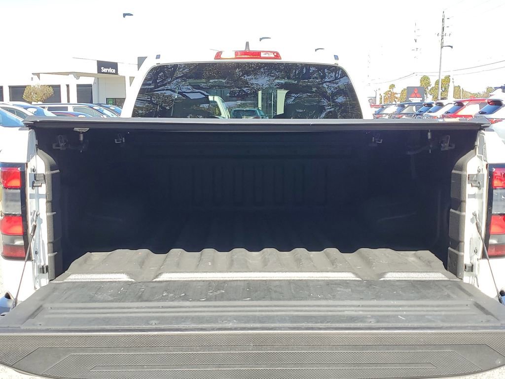 Used 2022 Nissan Frontier S w/ Technology Package image 7