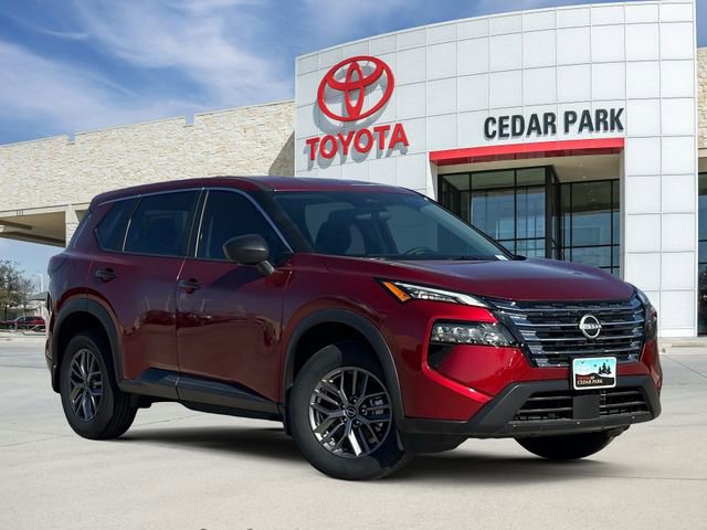 Used 2026 Nissan Rogue S image 1