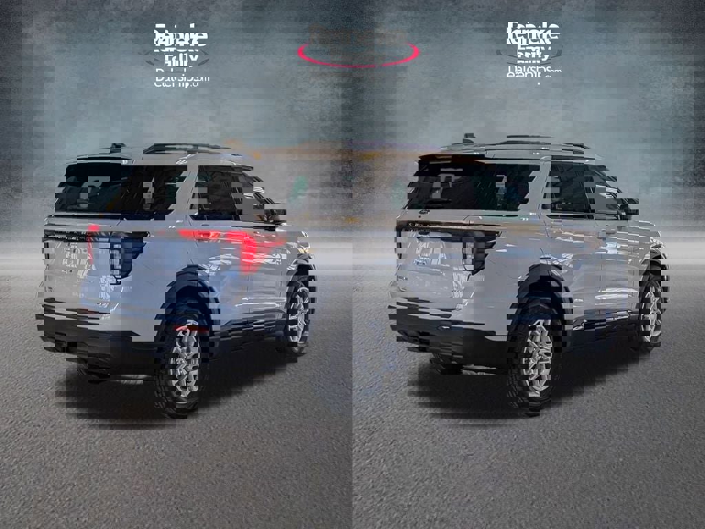 New 2026 Ford Explorer Active image 5