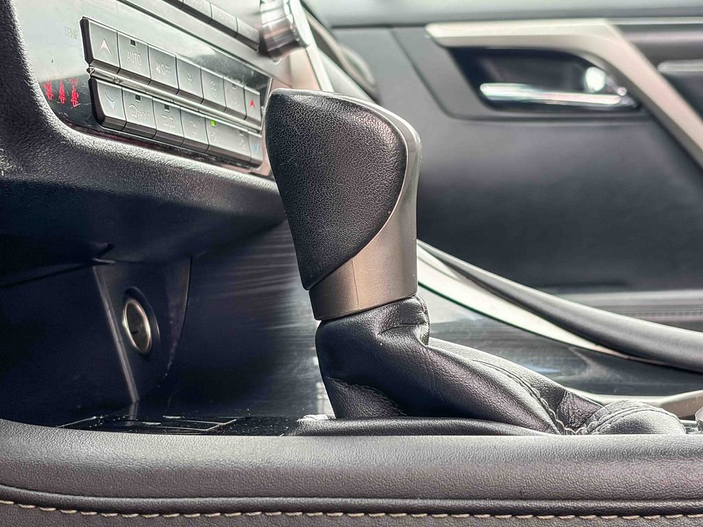 Used 2019 Lexus RX 350 FWD w/ Accessory Package image 44