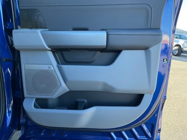 New 2026 Ford F350 XLT w/ XLT Premium Package AWD/4WD image 33