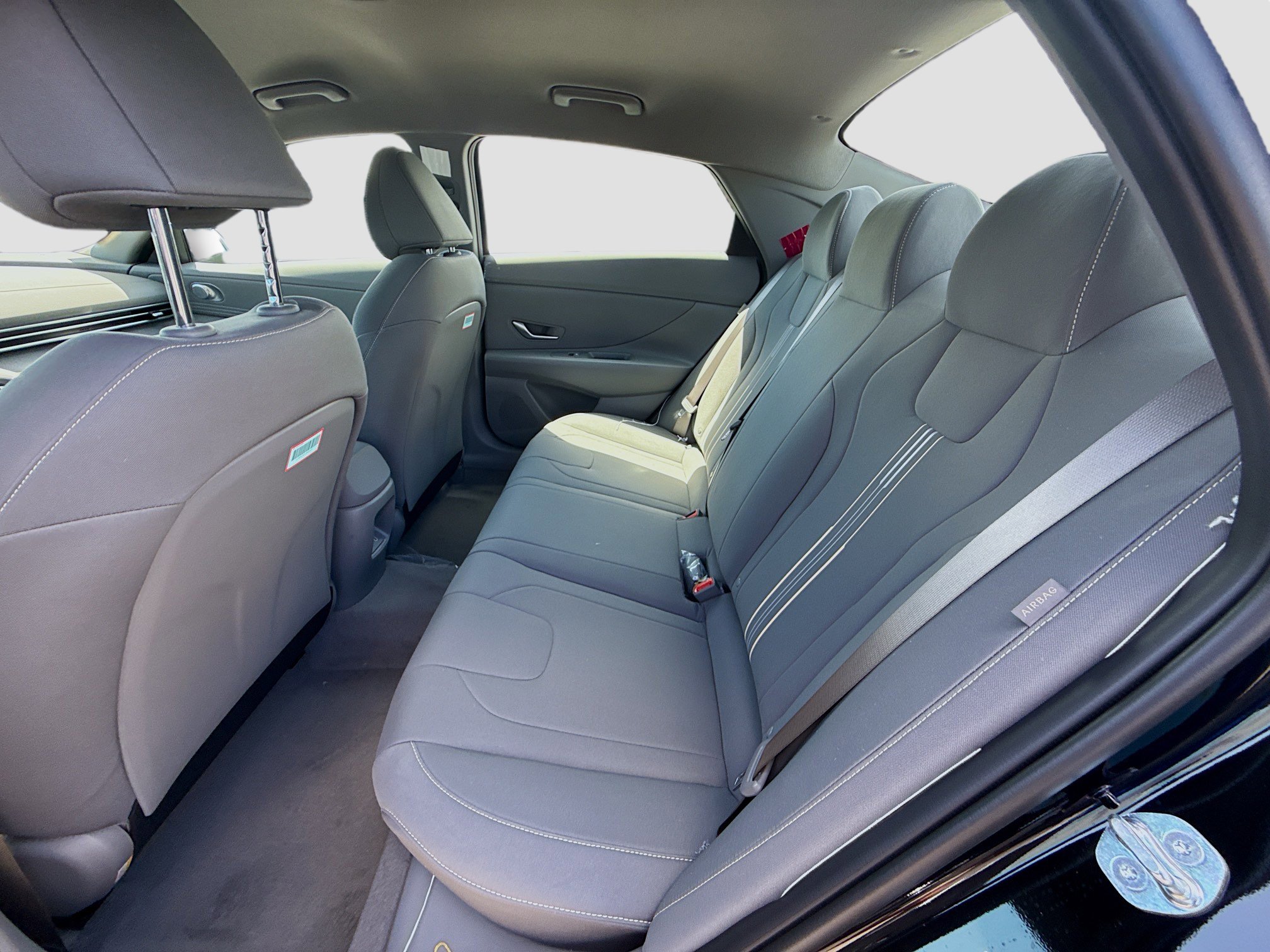New 2026 Hyundai Elantra Sport FWD image 17