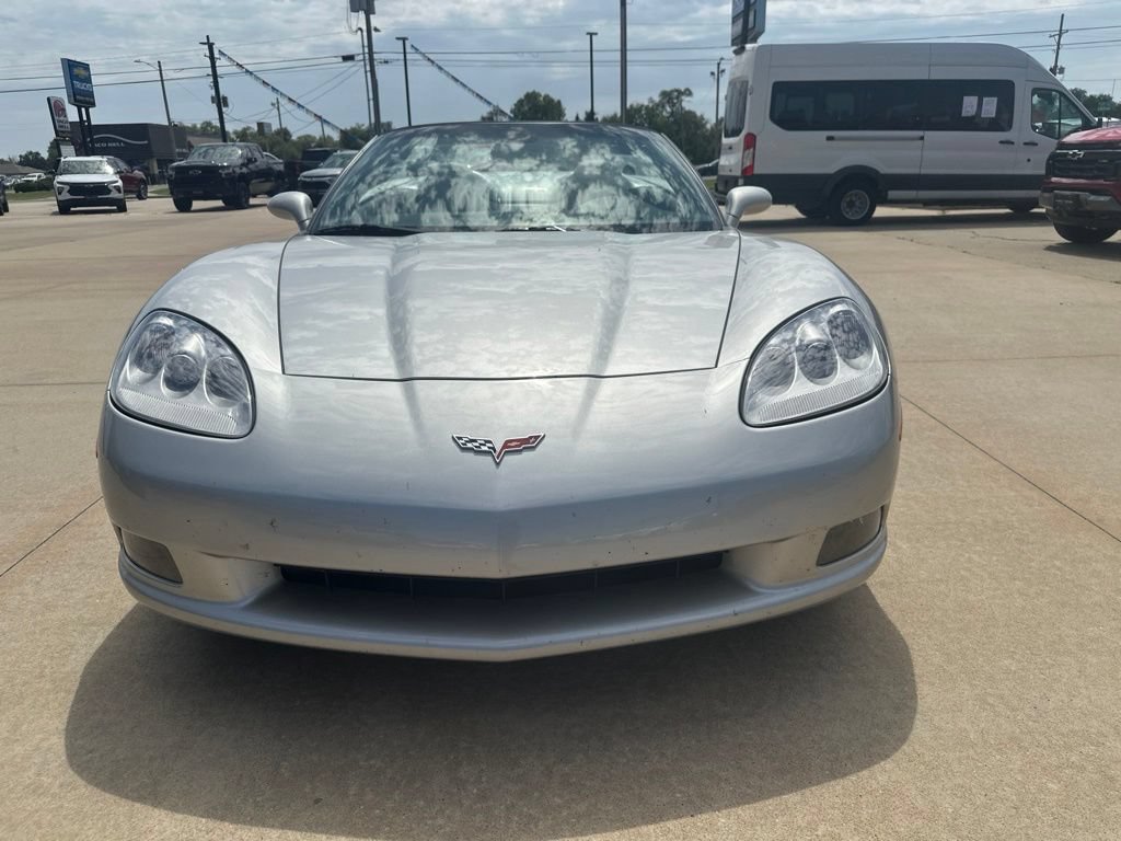 Used 2007 Chevrolet Corvette Convertible w/ Preferred Equipment Group RWD image 19